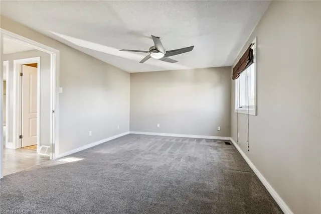 Additional image 33 of 67 Manor Dr