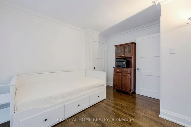 Additional image 38 of 20 Glebe Rd Unit Ph16