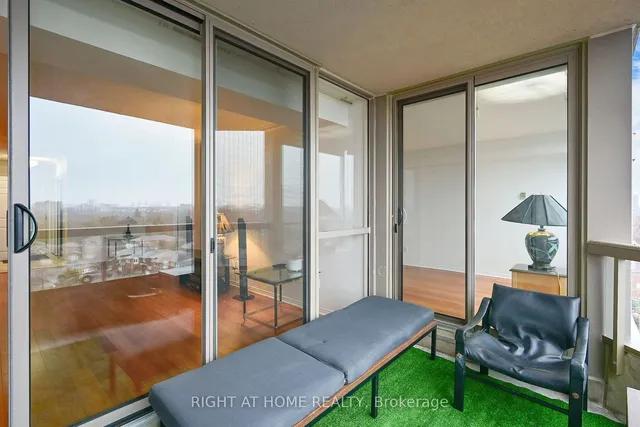 Additional image 35 of 10 Guildwood Pkwy Unit 1131