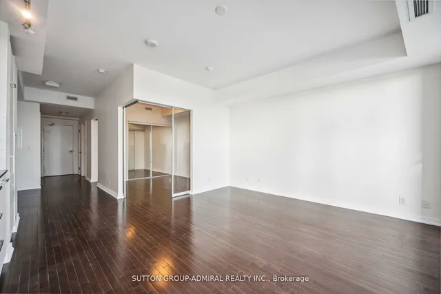 Additional image 11 of 14 York St Unit 4704