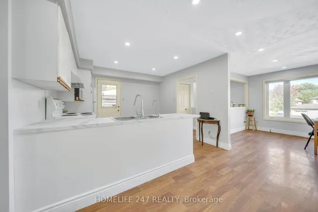 Additional image 16 of 86 Old Huron Crt