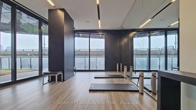 Additional image 29 of 21 Lawren Harris Sq Unit 301