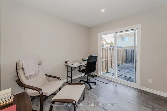 Additional image 17 of 48 Summerhill Cres