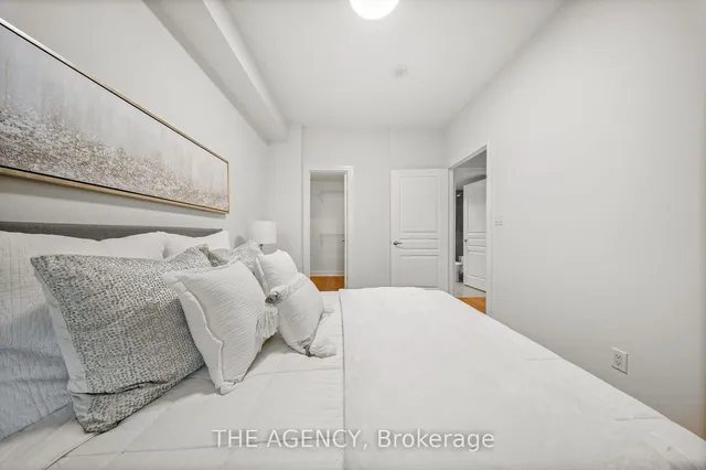 Additional image 18 of 1 Avondale Ave Unit LPH04