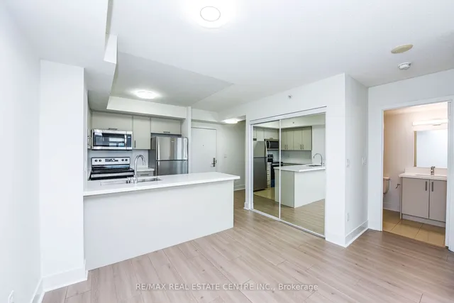 Additional image 8 of 5740 Yonge St Unit 1505