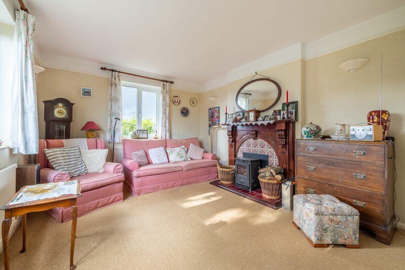 Additional image 10 of Detached 4 bedroom bungalow on the edge of Charlton Musgrove.