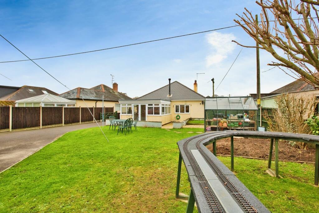 Additional image 17 of Danielsfield Road, YEOVIL