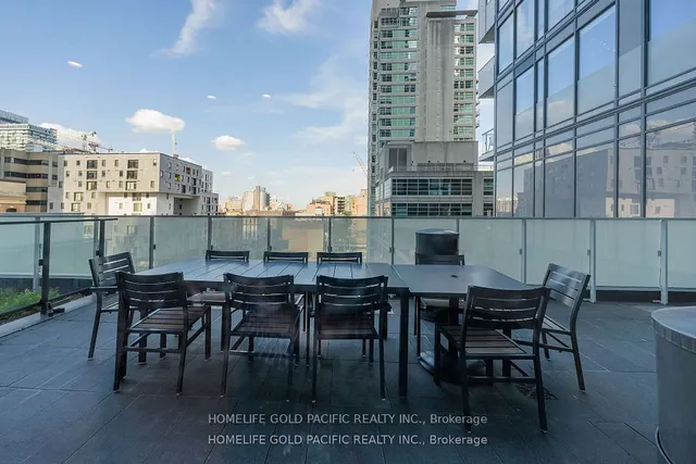 Additional image 17 of 25 Richmond St Unit 3304