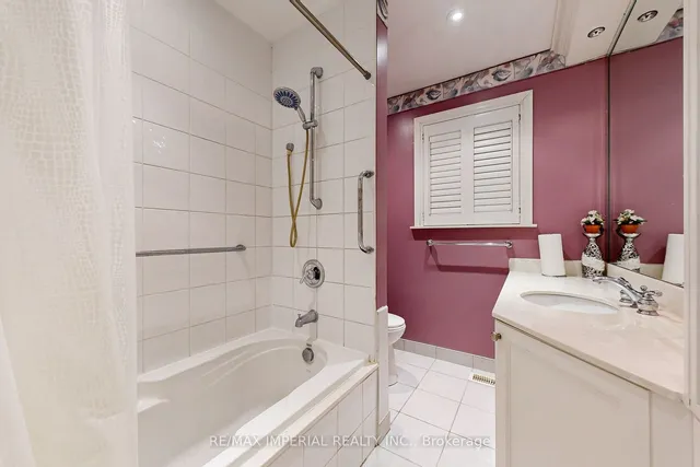 Additional image 16 of 10 Burke St