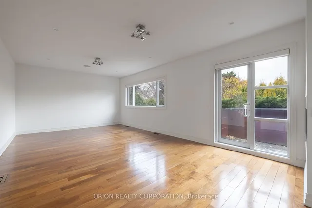 Additional image 15 of 151 Yonge Blvd