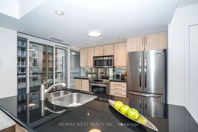 Additional image 12 of 15 Stafford St Unit 305