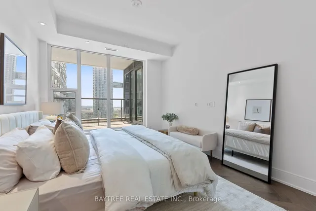 Additional image 18 of 455 Wellington St Unit 1108