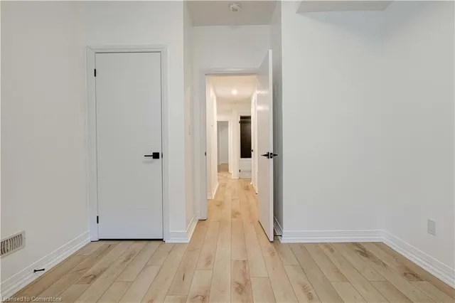 Additional image 37 of 261 Woodbine Ave Unit 71