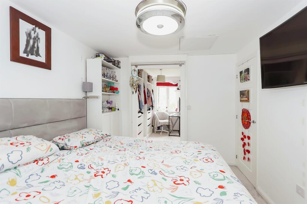 Additional image 5 of Shackleton Road, Yeovil