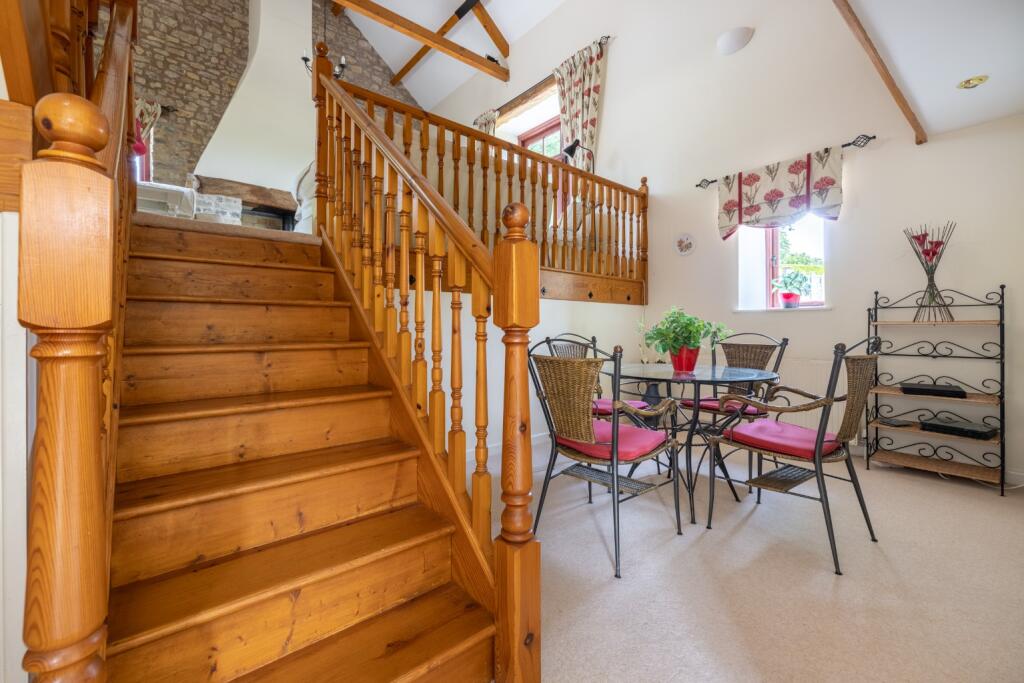 Additional image 11 of Pilton