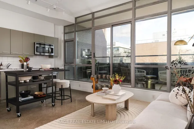 Additional image 4 of 549 King St Unit 502