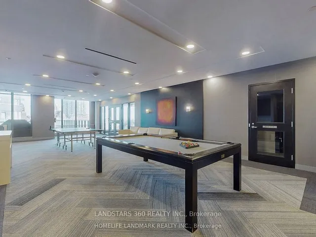 Additional image 25 of 49 East Liberty St Unit 2304