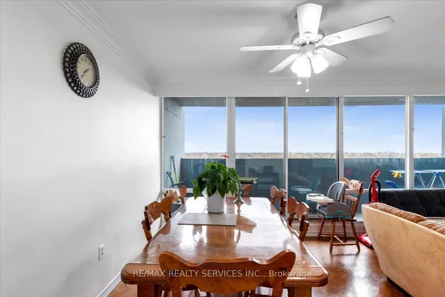 Additional image 11 of 3555 BATHURST St Unit 801