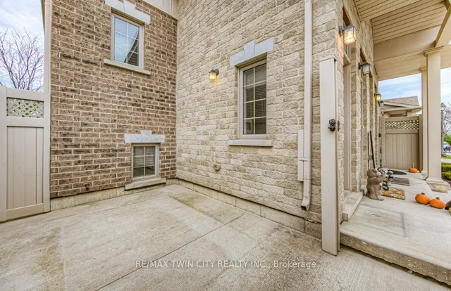 Additional image 6 of 228 Jessica Cres Unit A