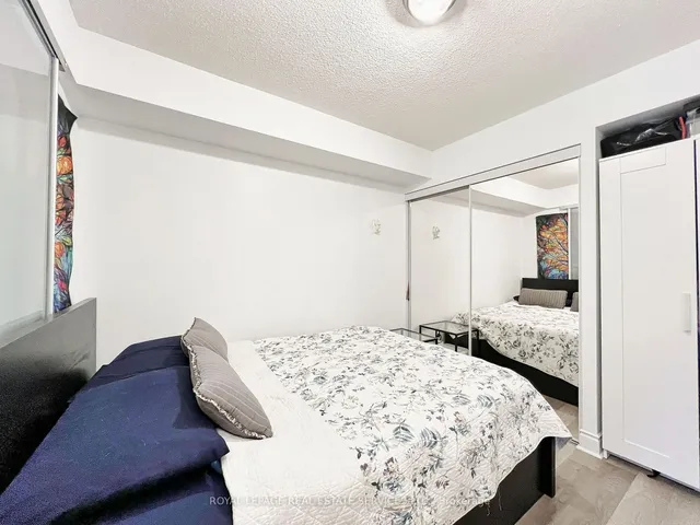 Additional image 17 of 28 Ted Rogers Way Unit 808