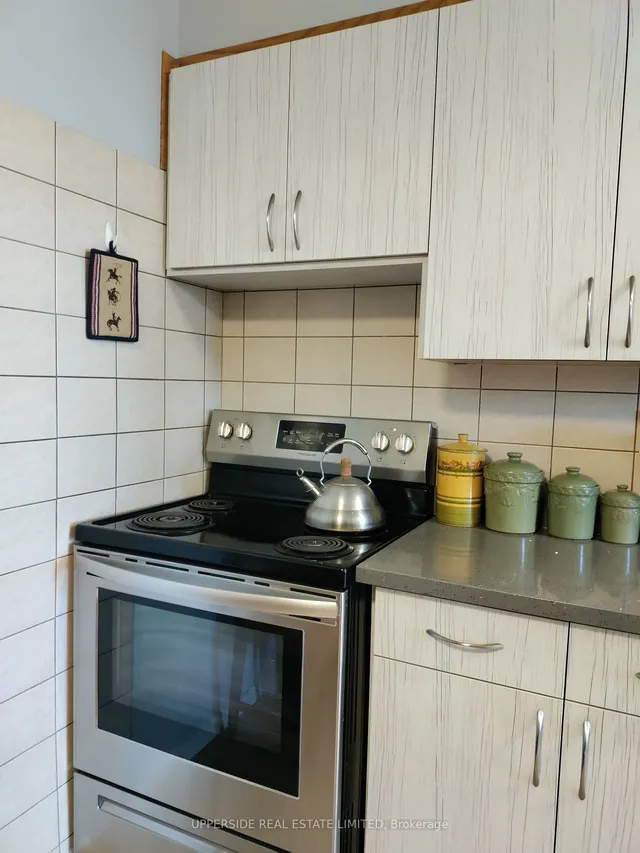Additional image 22 of 80 GRANDRAVINE Dr Unit 811