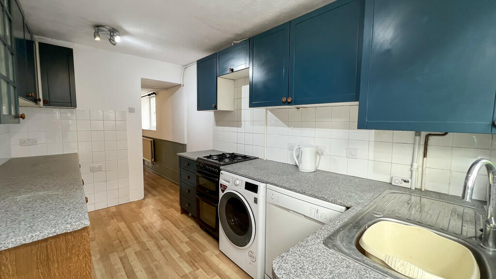 Additional image 3 of Chalford, Westbury