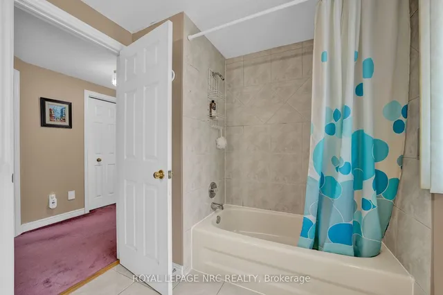 Additional image 28 of 27 Hollyridge Cres