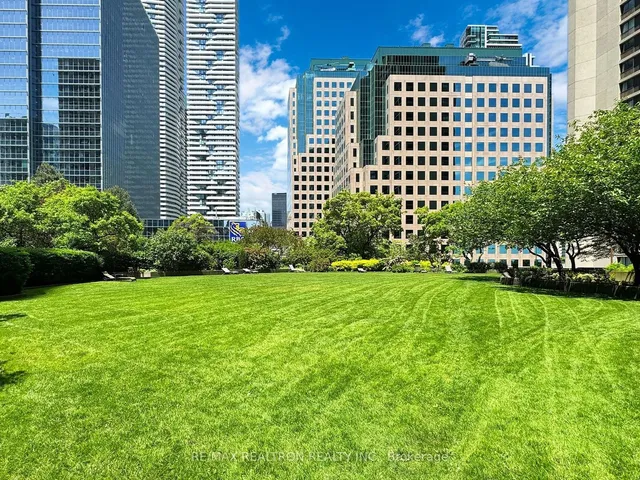 Additional image 33 of 33 Harbour Sq Unit 3004