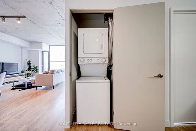 Additional image 40 of 25 Oxley St Unit 701