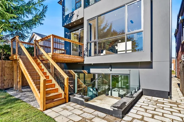 Additional image 32 of 551 Broadway Ave