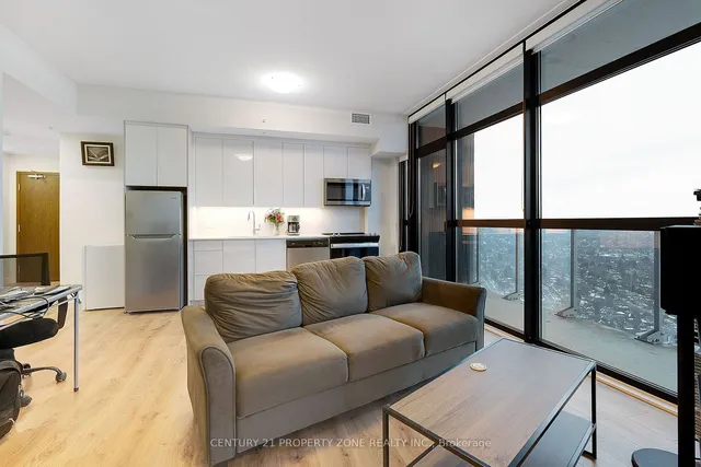 Additional image 18 of 60 Frederick St Unit 3514