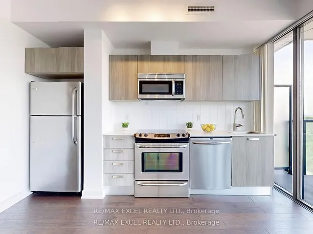 Additional image 14 of 1815 Yonge St Unit 2005