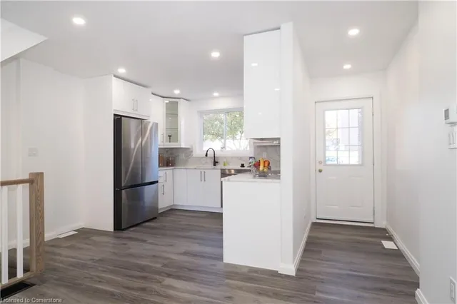 Additional image 7 of 50 Westmount Rd Unit 25