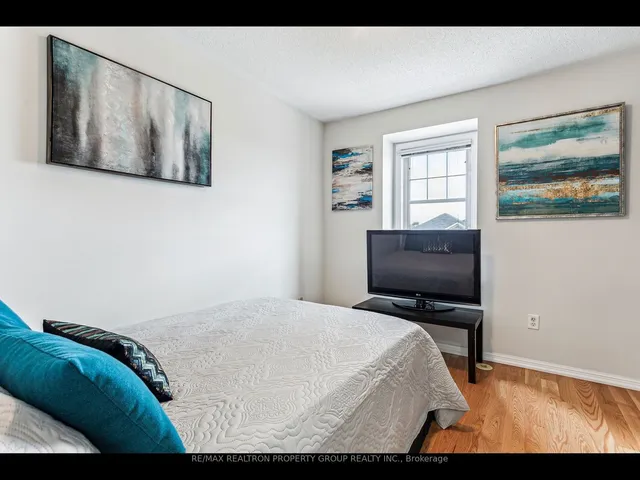 Additional image 32 of 34 Ecopark Gate