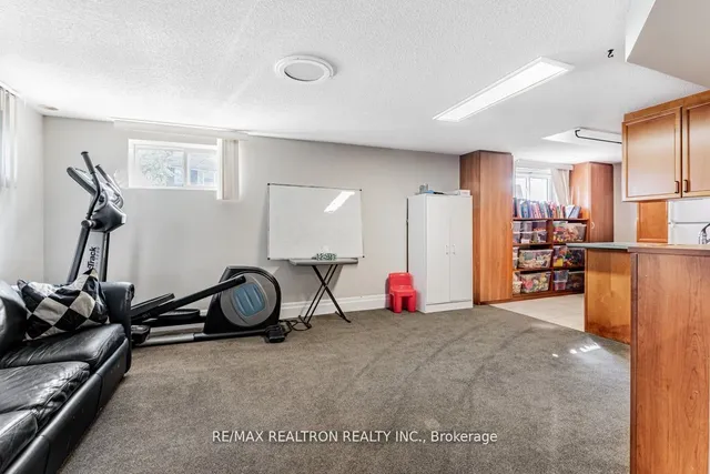 Additional image 21 of 2 Manor Haven Rd