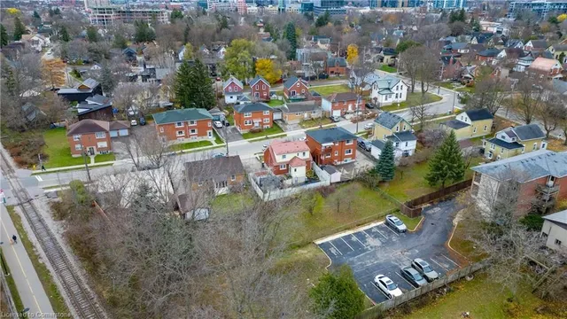 Additional image 27 of 236 Guelph St
