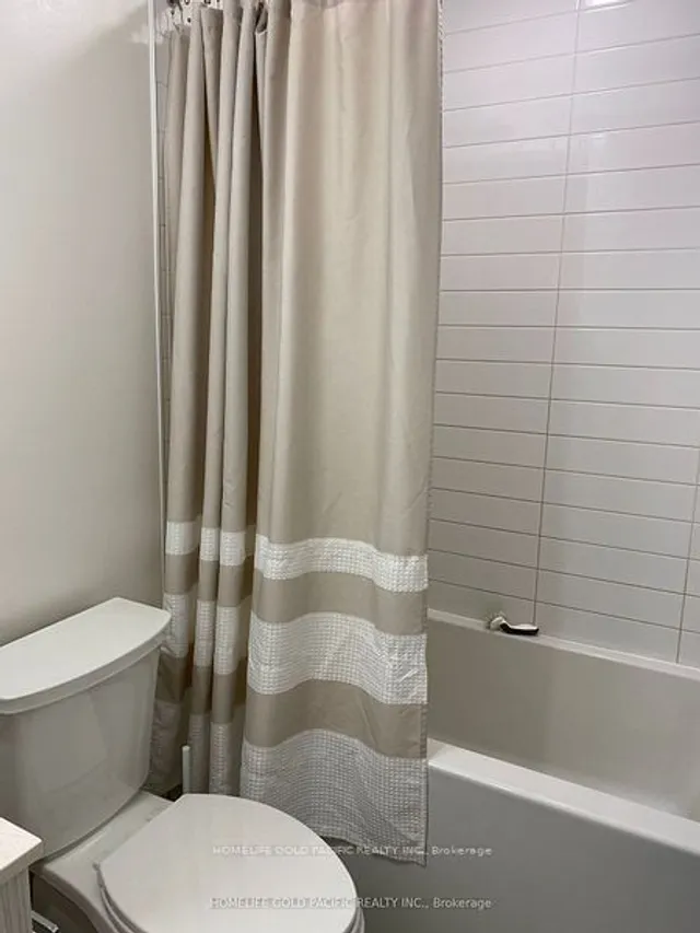 Additional image 11 of 25 Richmond St Unit 3304