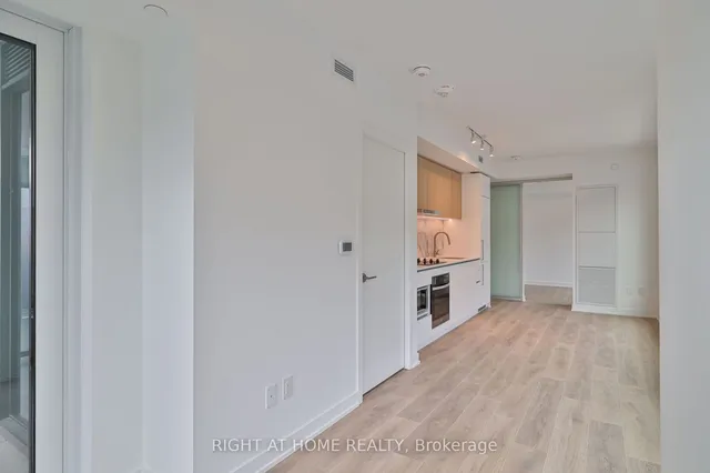 Additional image 24 of 1100 Sheppard Ave Unit 208