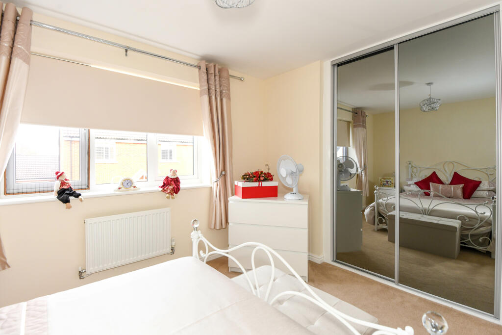 Additional image 20 of Pontefract Avenue, Castlemead