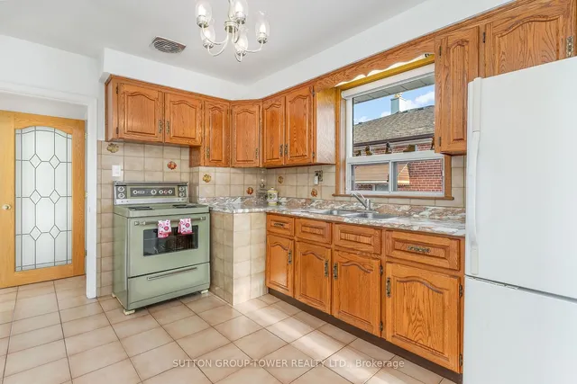 Additional image 8 of 126 Giltspur Dr