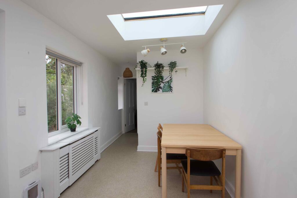 Additional image 8 of Manor House Road, Glastonbury