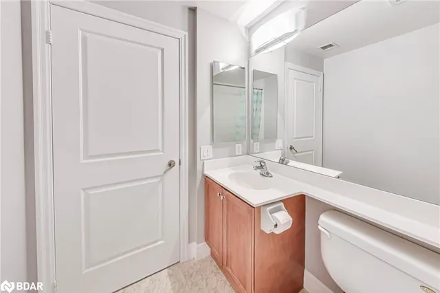 Additional image 10 of 58 Marine Parade Dr Unit 221