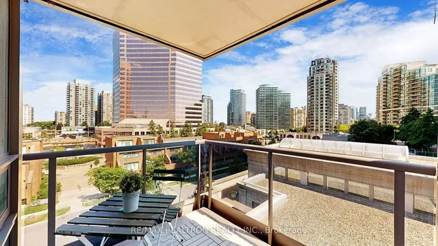 Additional image 18 of 25 Greenview Ave Unit 526