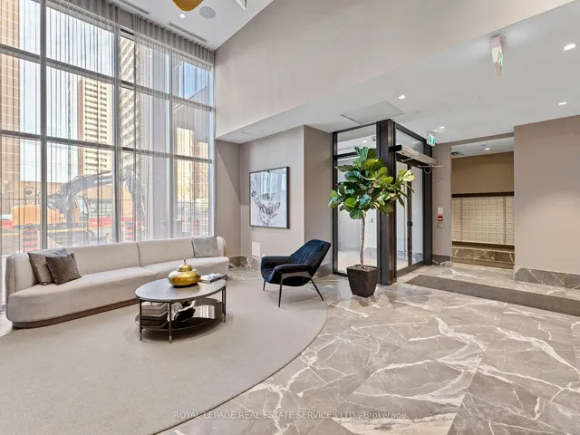 Additional image 3 of 286 Main St Unit 215