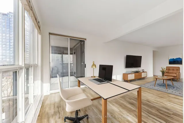 Additional image 9 of 18 Hollywood Ave Unit 401