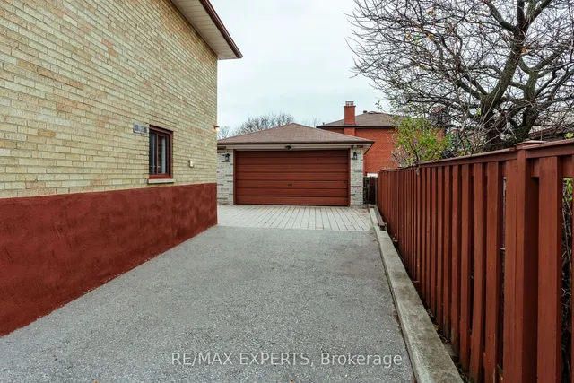 Additional image 33 of 1 Creston Rd