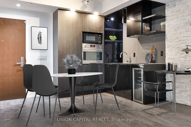 Additional image 3 of 70 Temperance St Unit 710