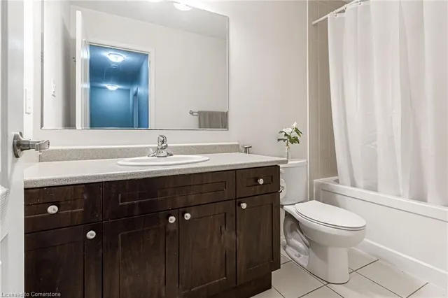 Additional image 23 of 250 Apple Hill Crescent Cres