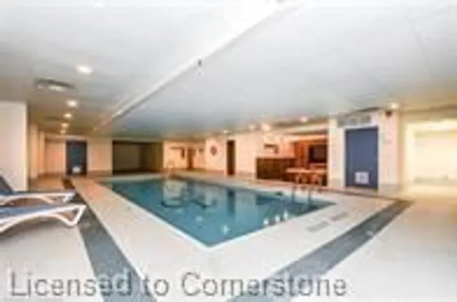 Additional image 18 of 3267 King St Unit 204