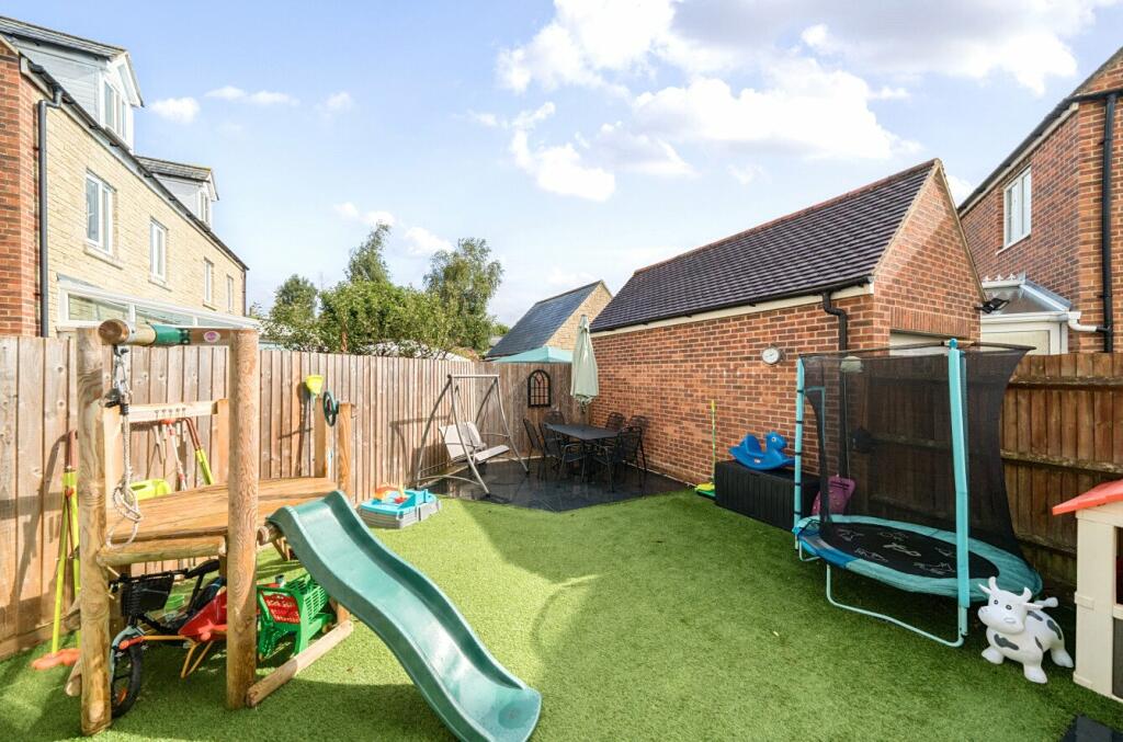 Additional image 15 of Coles Close, Wincanton, Somerset, BA9